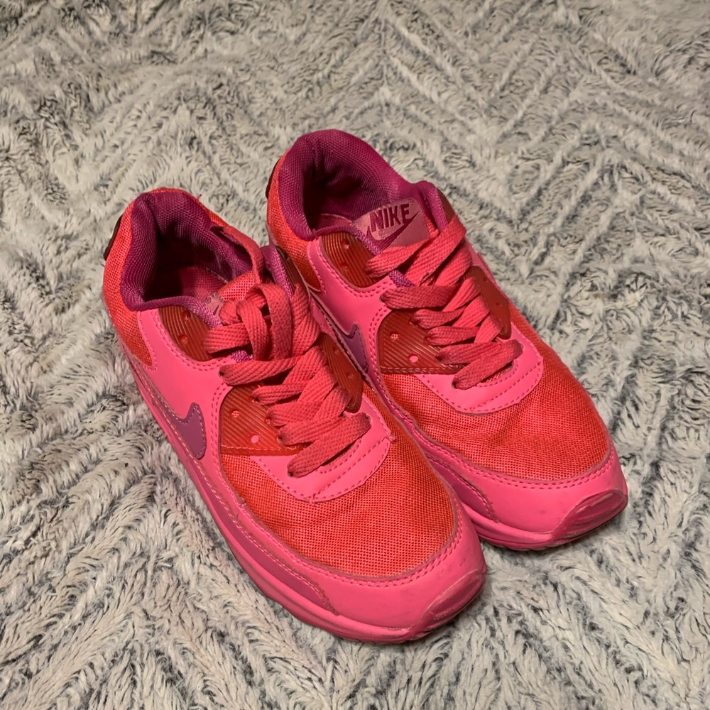 Hot Pink Nike Air Max